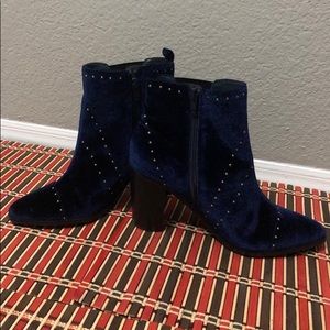 Woman winter boot (Kenzie) size 8